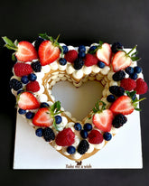 Large Heart‑Shaped Medovik Cake – Premium Honey Layered Dessert