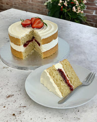 Victoria Sponge Cake – A Timeless British Classic