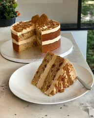 Lotus Biscoff Cake – Caramelised Delight for Biscoff Lovers