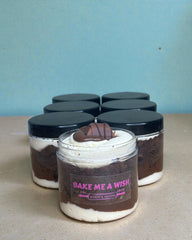 Kinder Bueno Mini Cake Jar