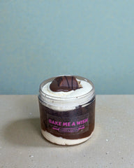 Kinder Bueno Mini Cake Jar