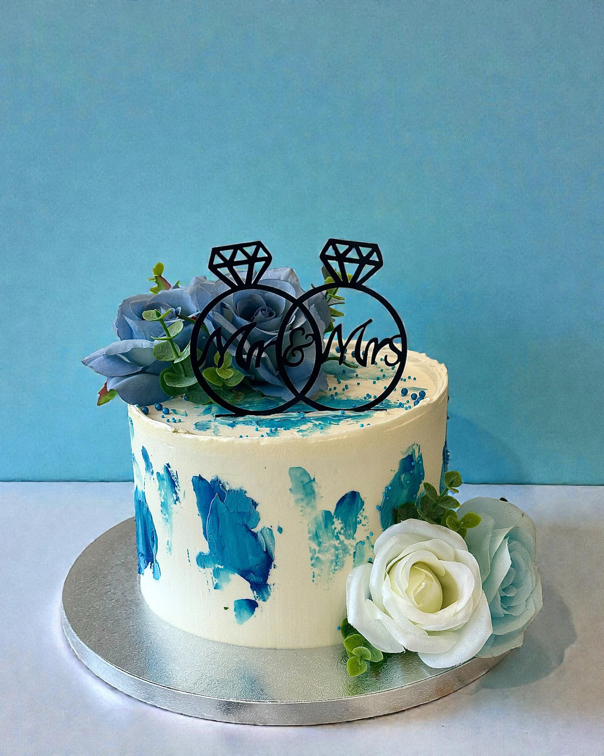White and Blue Wedding Cake